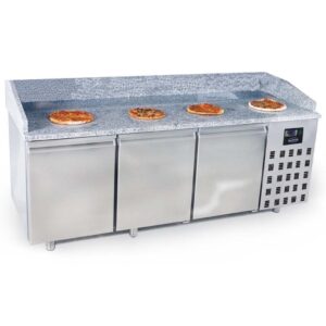 PIZZATISCH MIT 3 TÜREN