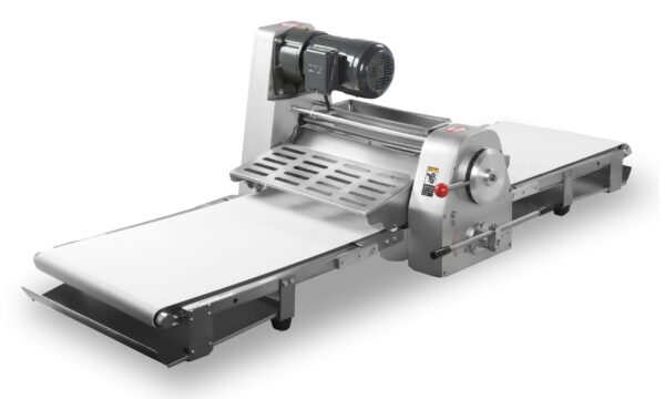 TISCHMODELL TEIGAUSROLLMASCHINE 380
