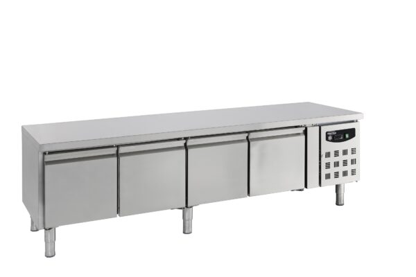 KÜHLTISCH 650 HOCH 4 TÜREN