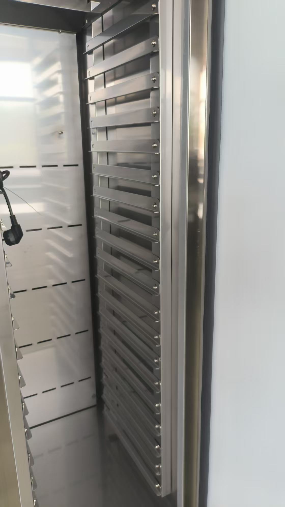 gastro gerät | gewerbegerät | profi küchengerät | fahrbarer Bankettwagen | Warmhalteschrank | Catering Wagen