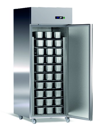 ArtSteel Inox Cabinets – Katalogansicht Seite 12 – Beispielabbildung